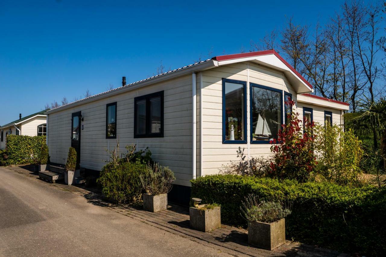 Chaletparc Krabbenkreek Zeeland - Chalet 50 Sint Annaland Εξωτερικό φωτογραφία