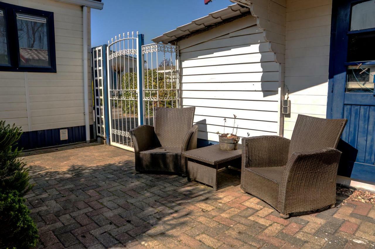 Chaletparc Krabbenkreek Zeeland - Chalet 50 Sint Annaland Εξωτερικό φωτογραφία