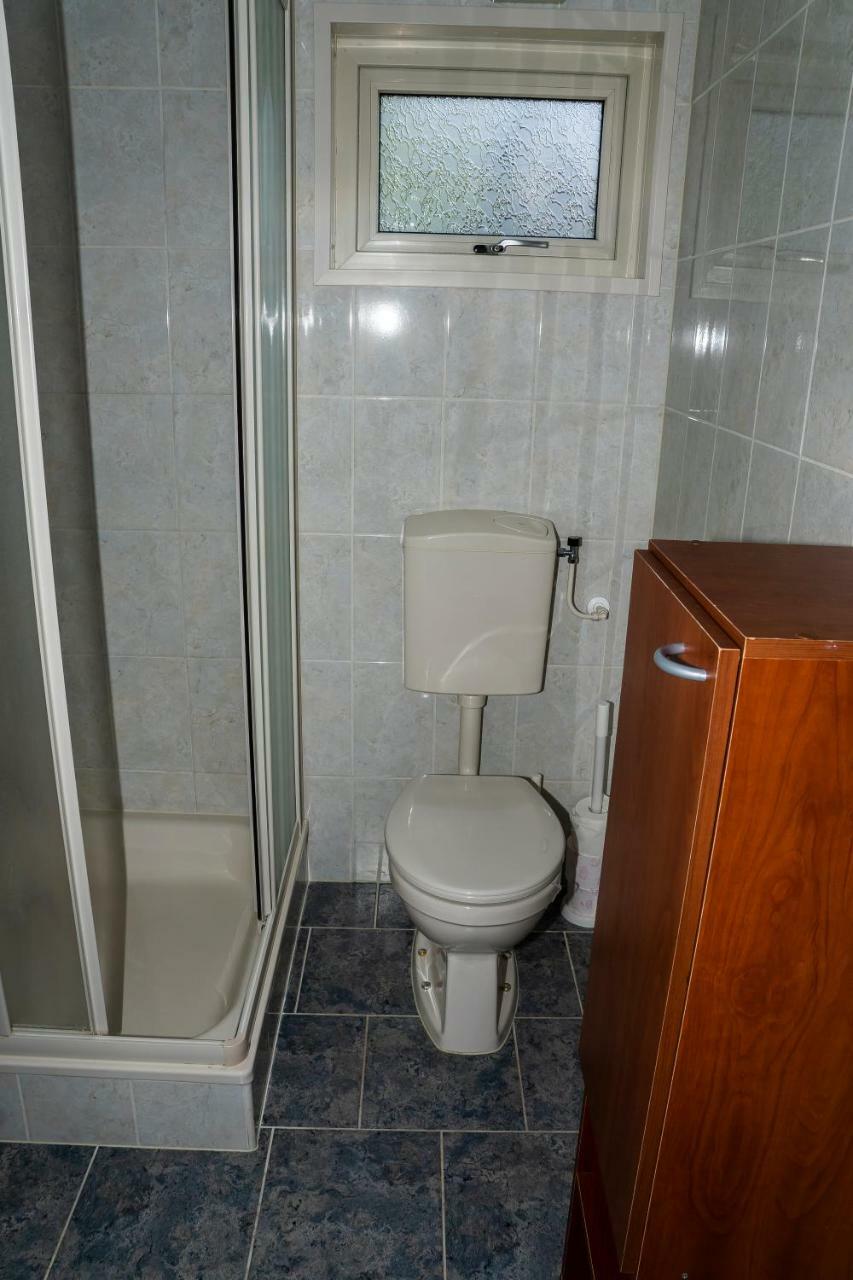Chaletparc Krabbenkreek Zeeland - Chalet 50 Sint Annaland Εξωτερικό φωτογραφία