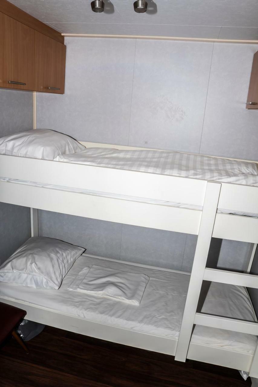 Chaletparc Krabbenkreek Zeeland - Chalet 50 Sint Annaland Εξωτερικό φωτογραφία